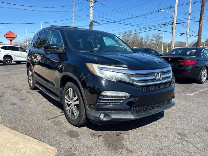 2016 Honda Pilot 3rd Gen - Image 9 of 12