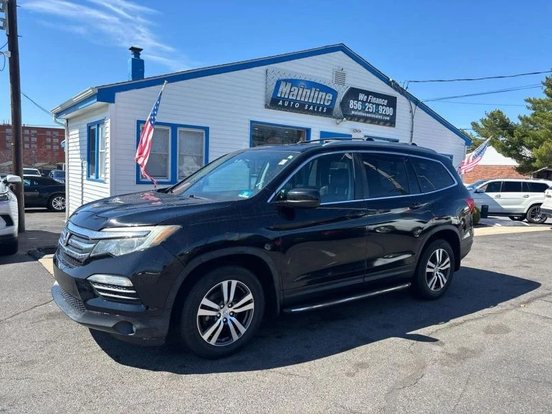 2016 Honda Pilot 3rd Gen - Image 2 of 12