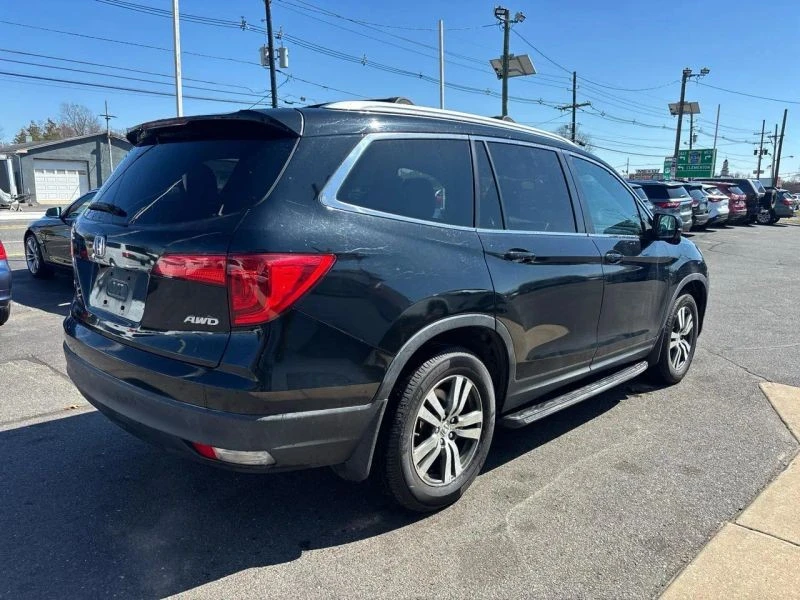 2016 Honda Pilot 3rd Gen - Image 7 of 12