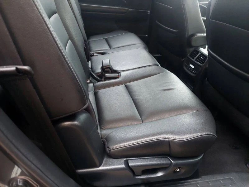 2016 Honda Pilot 3rd Gen - Image 6 of 12