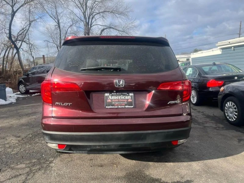 2016 Honda Pilot 3rd Gen - Image 5 of 12