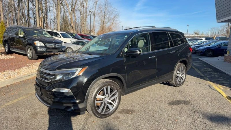 2016 Honda Pilot 3rd Gen - Image 8 of 12