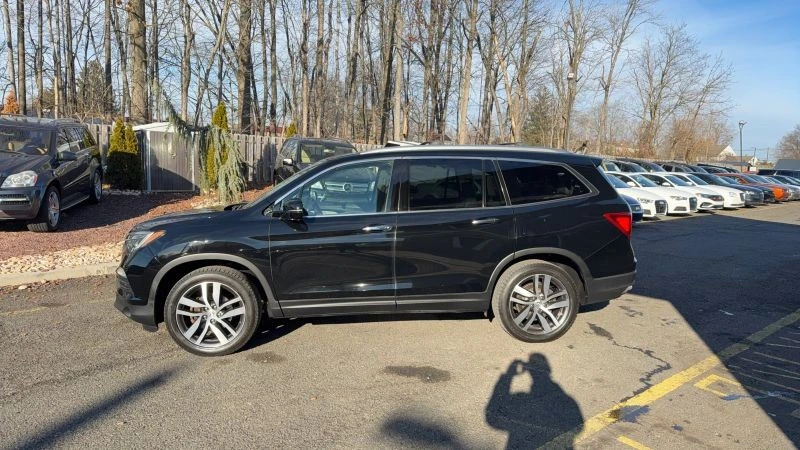 2016 Honda Pilot 3rd Gen - Image 7 of 12