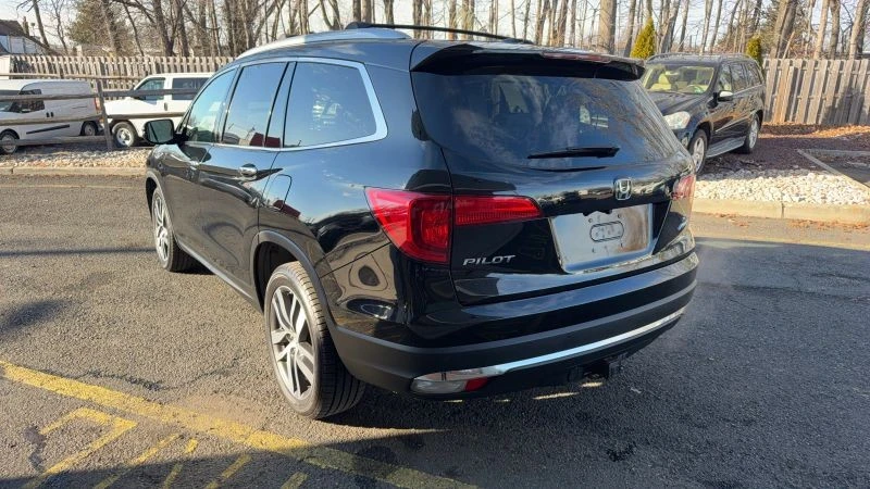 2016 Honda Pilot 3rd Gen - Image 6 of 12