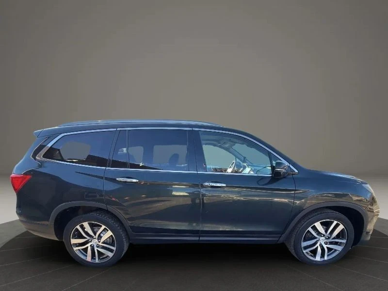 2016 Honda Pilot 3rd Gen - Image 4 of 12