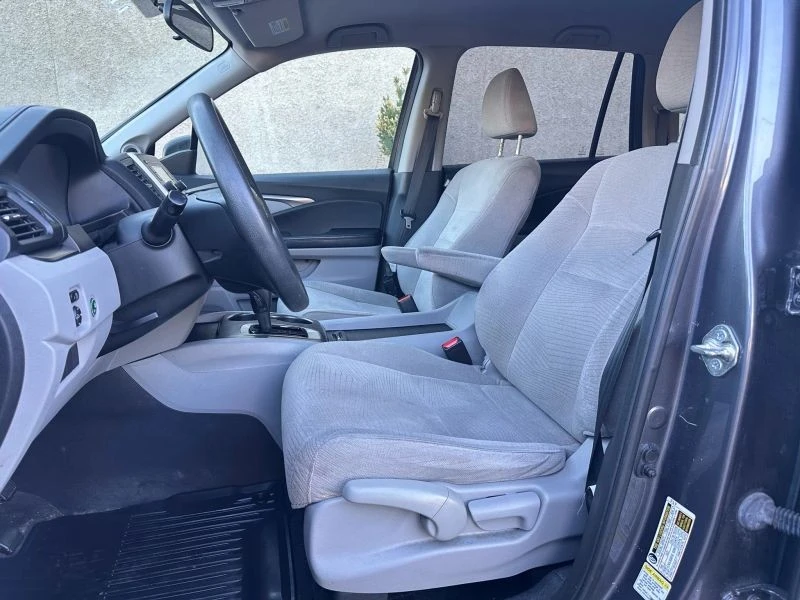 2016 Honda Pilot 3rd Gen - Image 11 of 12