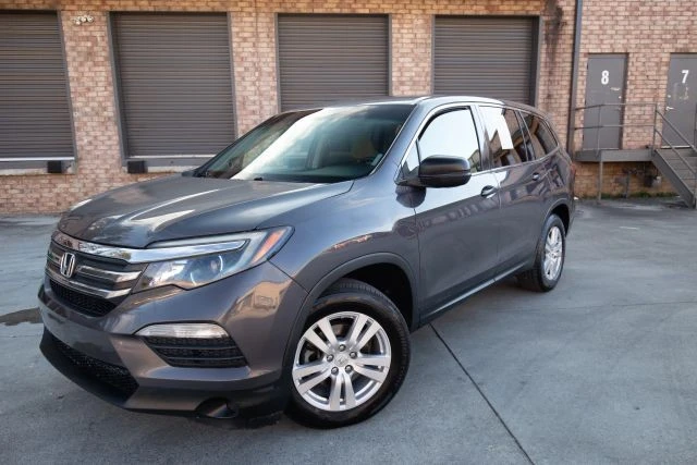 2016 Honda Pilot 3rd Gen - Image 2 of 21