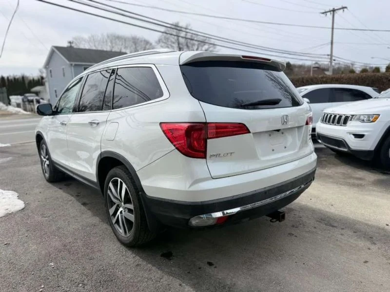 2016 Honda Pilot 3rd Gen - Image 5 of 12