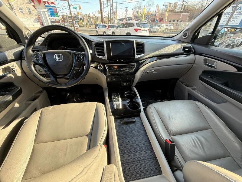 2016 Honda Pilot 3rd Gen - Image 9 of 9