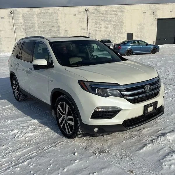 2016 Honda Pilot 3rd Gen - Image 8 of 12
