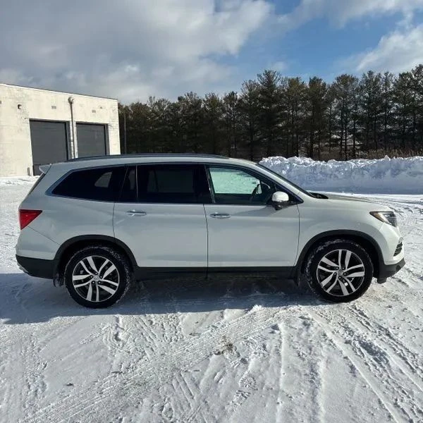 2016 Honda Pilot 3rd Gen - Image 6 of 12