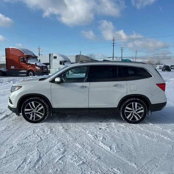 2016 Honda Pilot 3rd Gen - Image 3 of 12