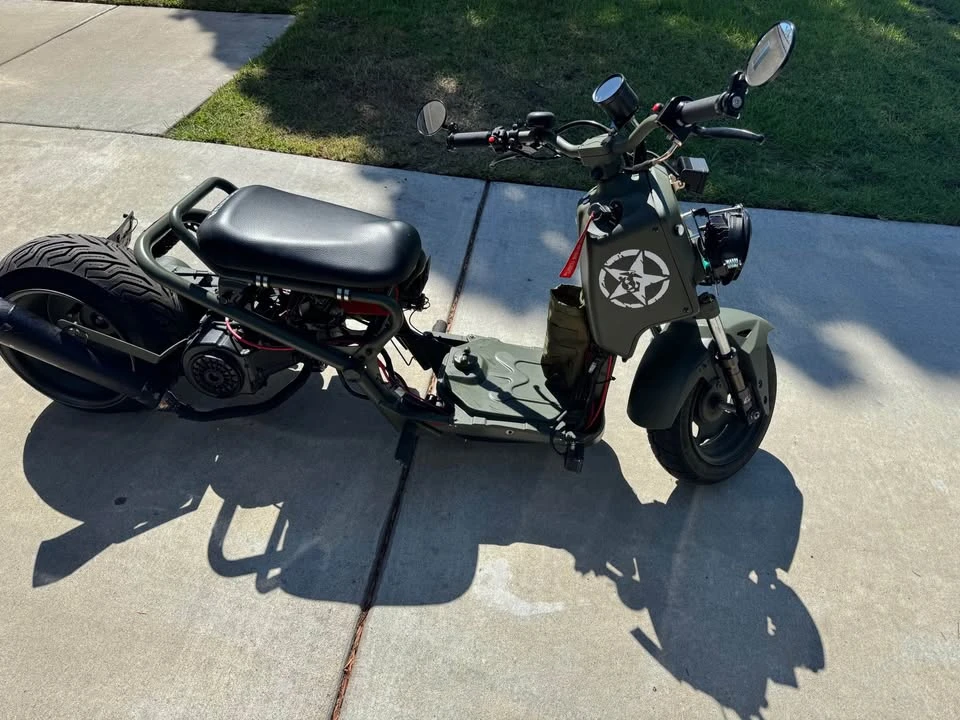 2016 Honda Motorcycles - Image 2 of 4