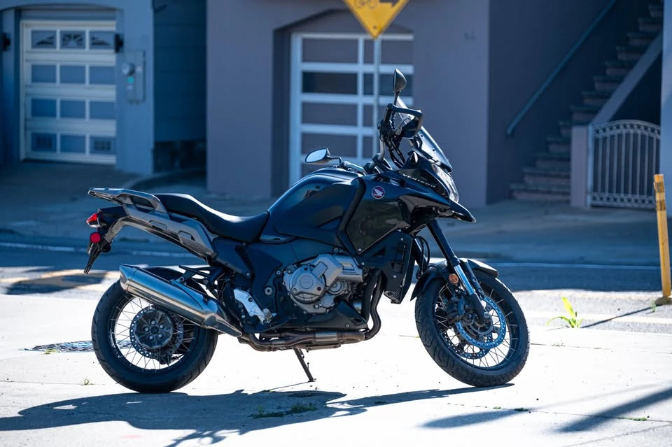 2016 Honda VF & VFR - Image 6 of 17