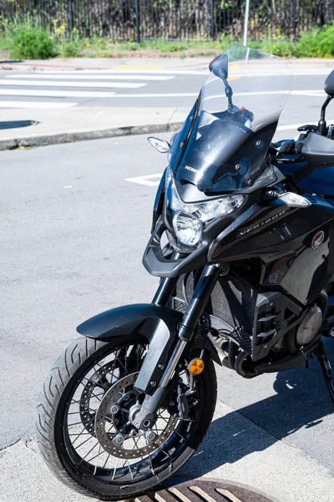 2016 Honda VF & VFR - Image 9 of 17