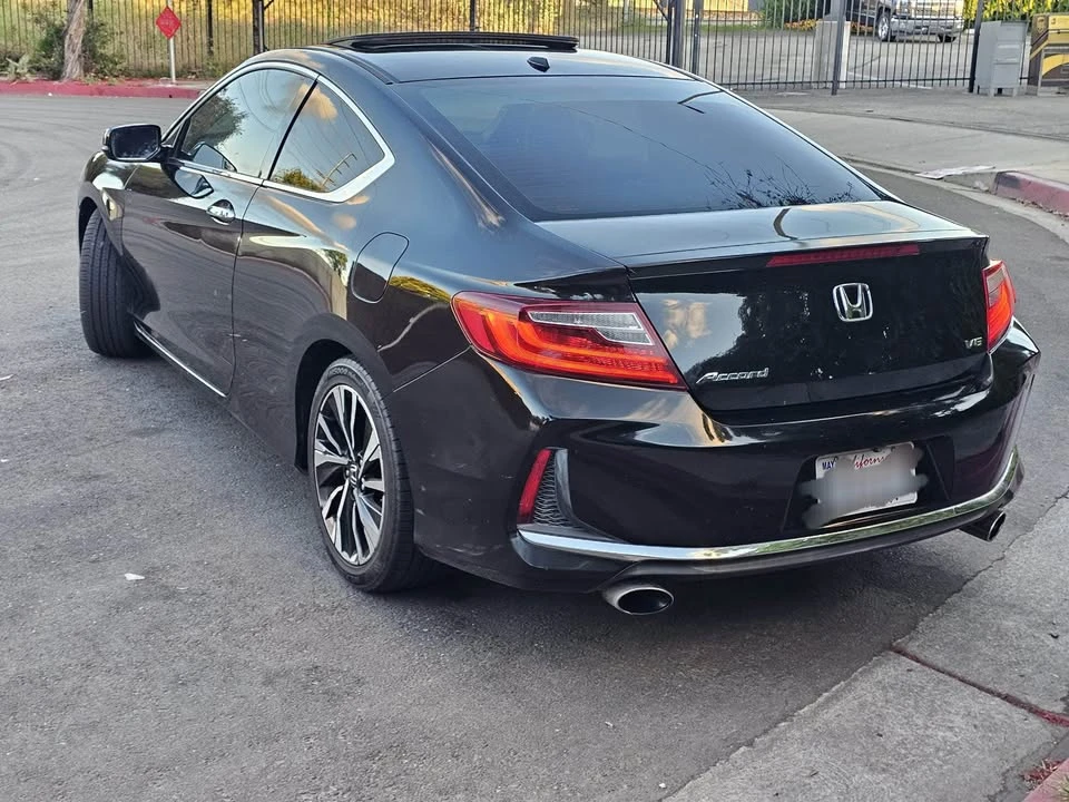 2016 Honda Accord 9th Gen - Image 7 of 17