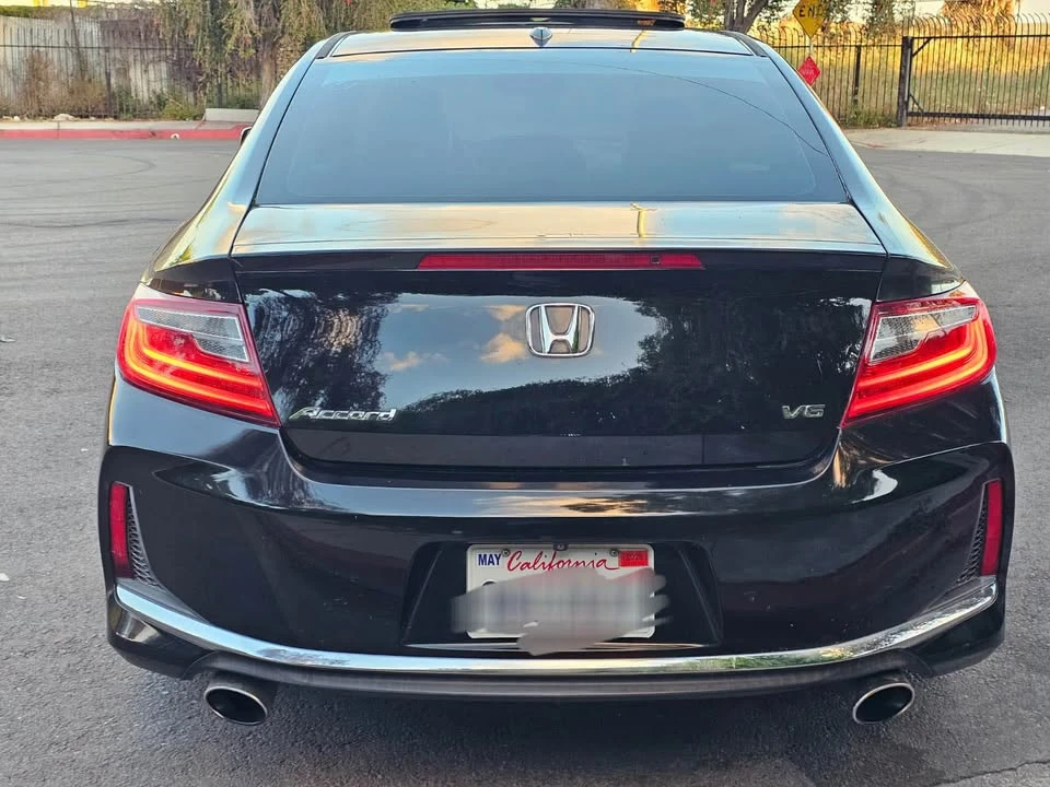 2016 Honda Accord 9th Gen - Image 6 of 17