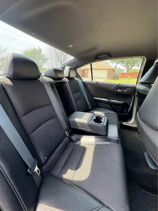 2016 Honda Accord 9th Gen - Image 14 of 18
