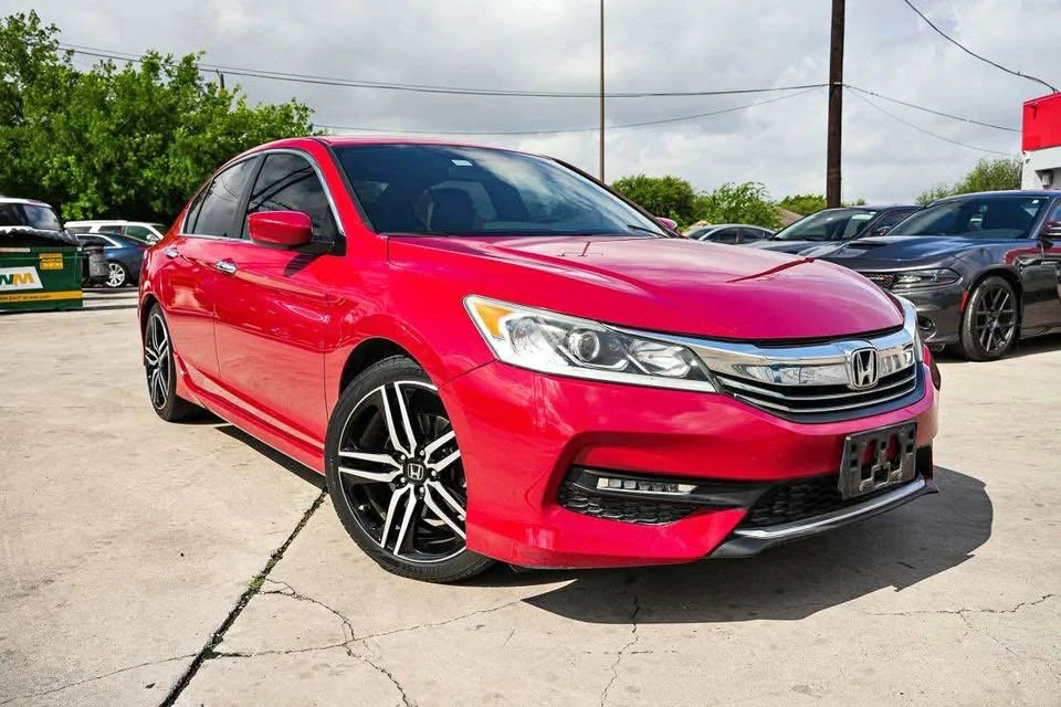 2016 Honda Accord 9th Gen - Image 1 of 13