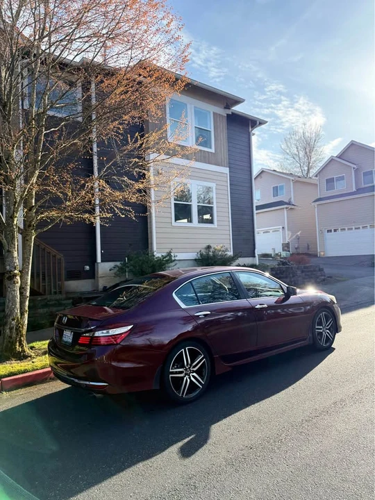 2016 Honda Accord 9th Gen - Image 6 of 20