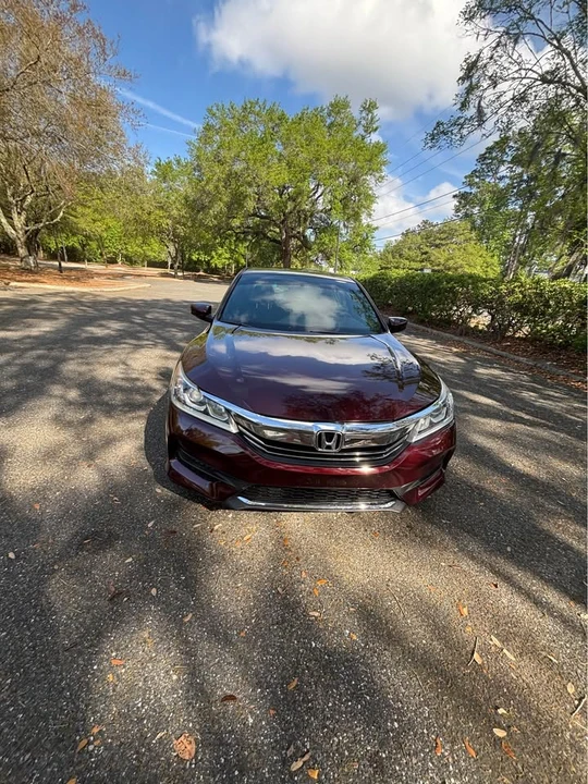 2016 Honda Accord 9th Gen - Image 2 of 8