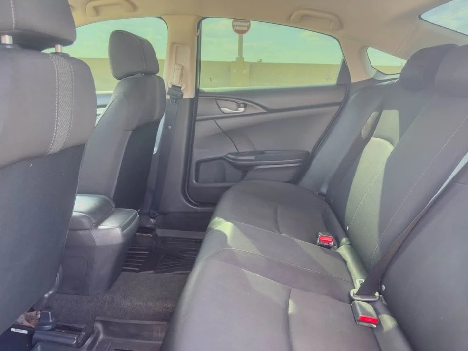 2016 Honda Civic 10th Gen - Image 10 of 14