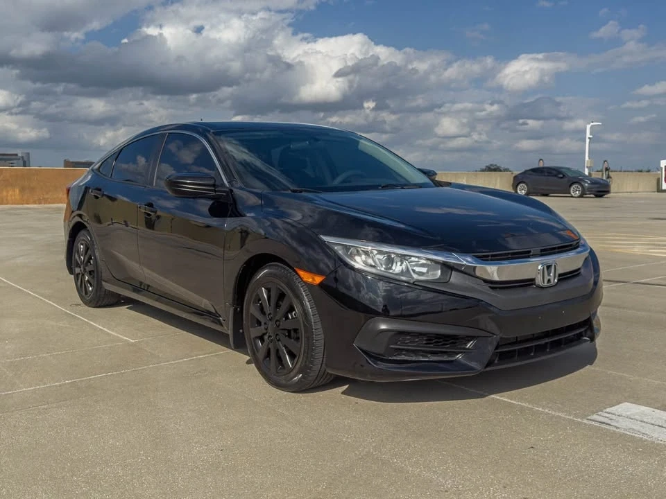 2016 Honda Civic 10th Gen - Image 3 of 14