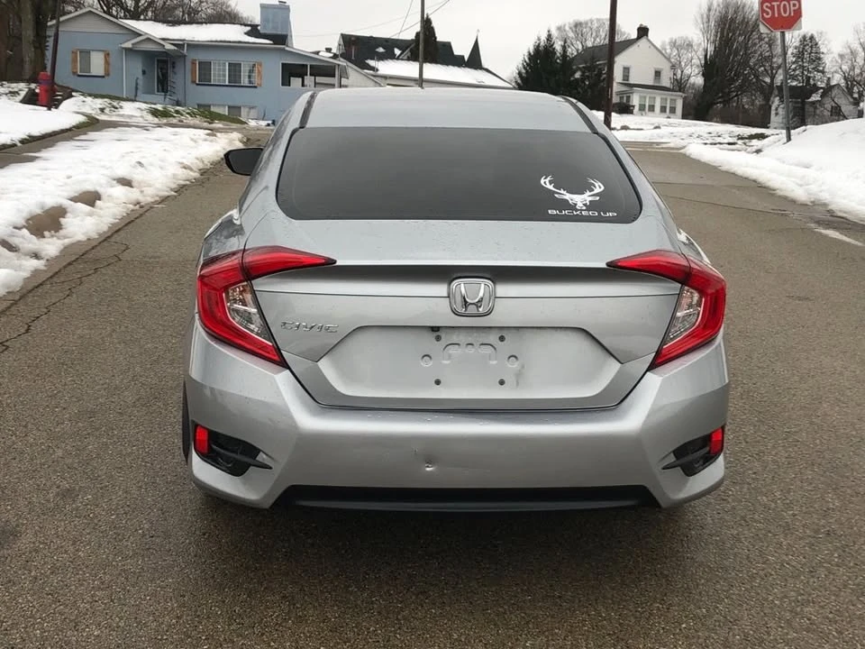 2016 Honda Civic 10th Gen - Image 5 of 20