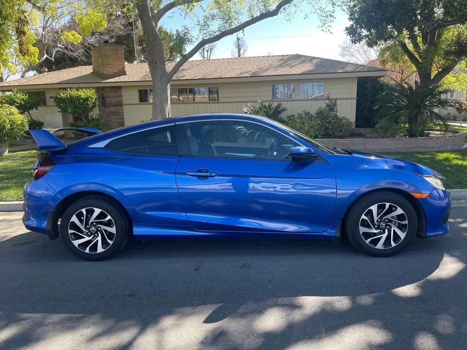 2016 Honda Civic 10th Gen - Image 5 of 20