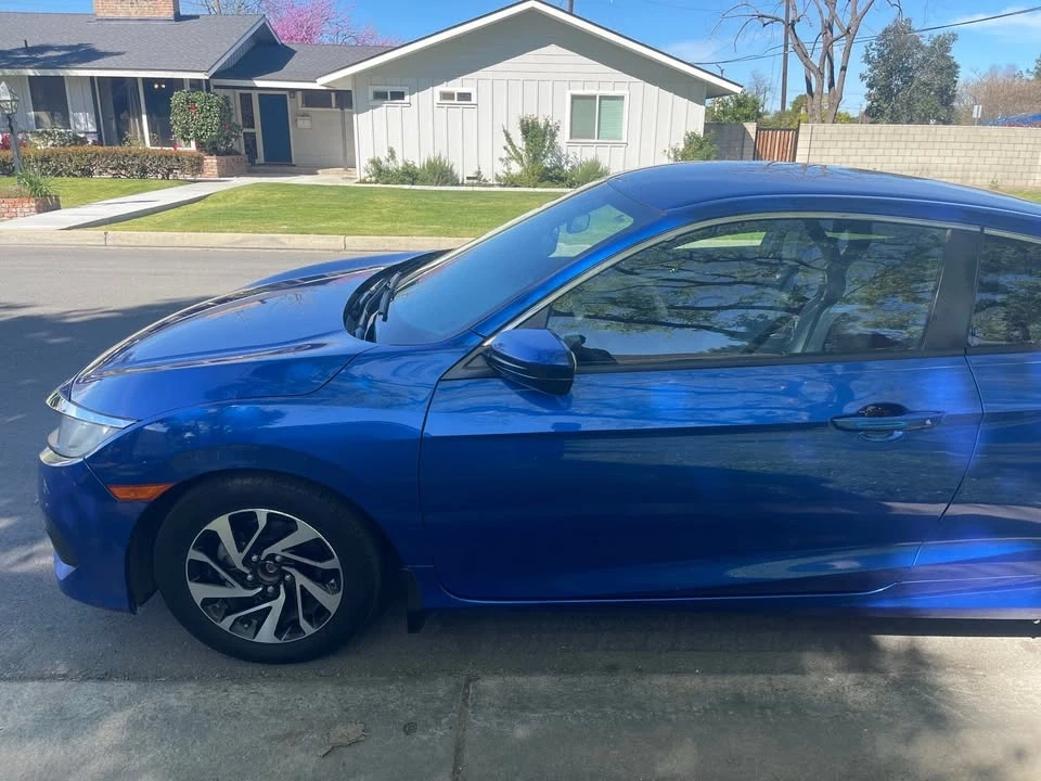 2016 Honda Civic 10th Gen - Image 9 of 20
