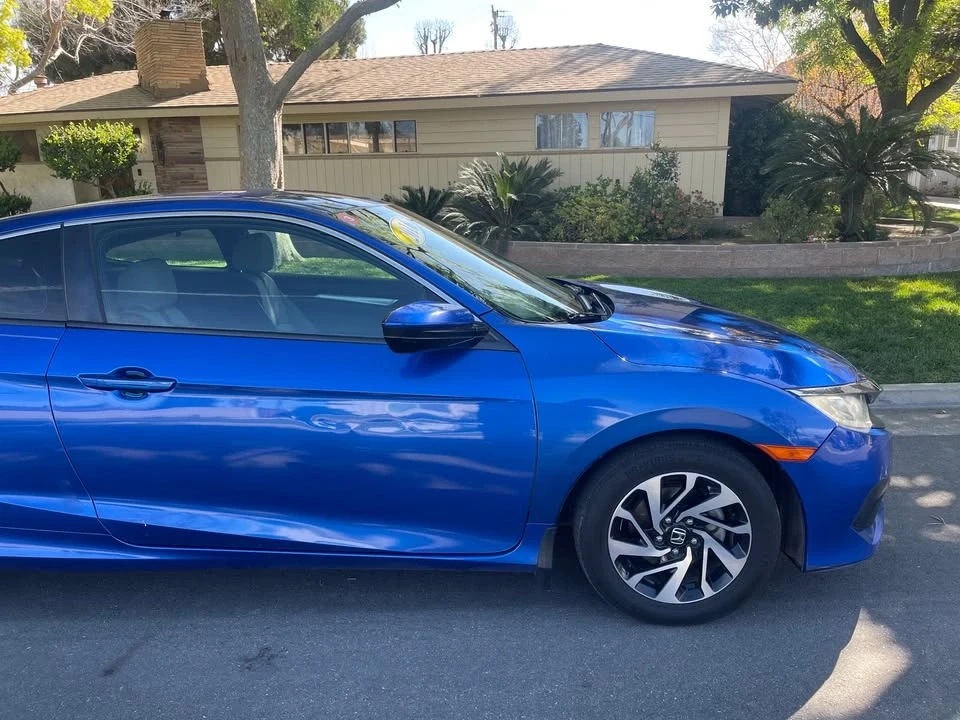 2016 Honda Civic 10th Gen - Image 7 of 20