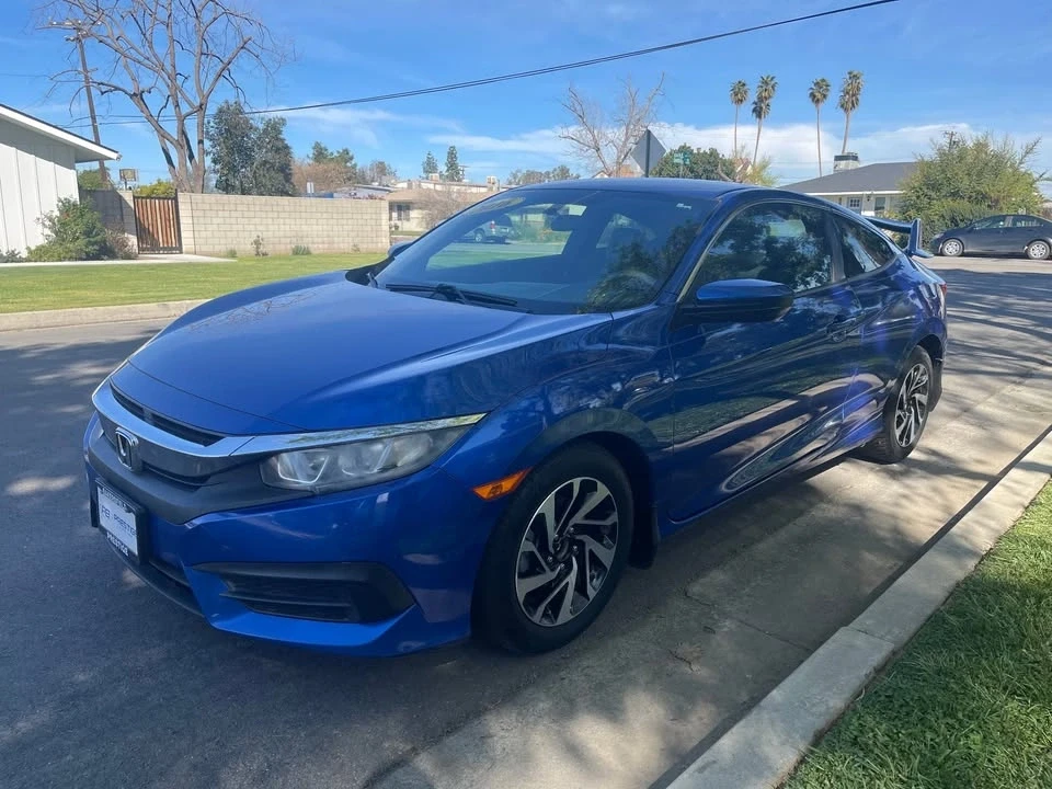 2016 Honda Civic 10th Gen - Image 3 of 20