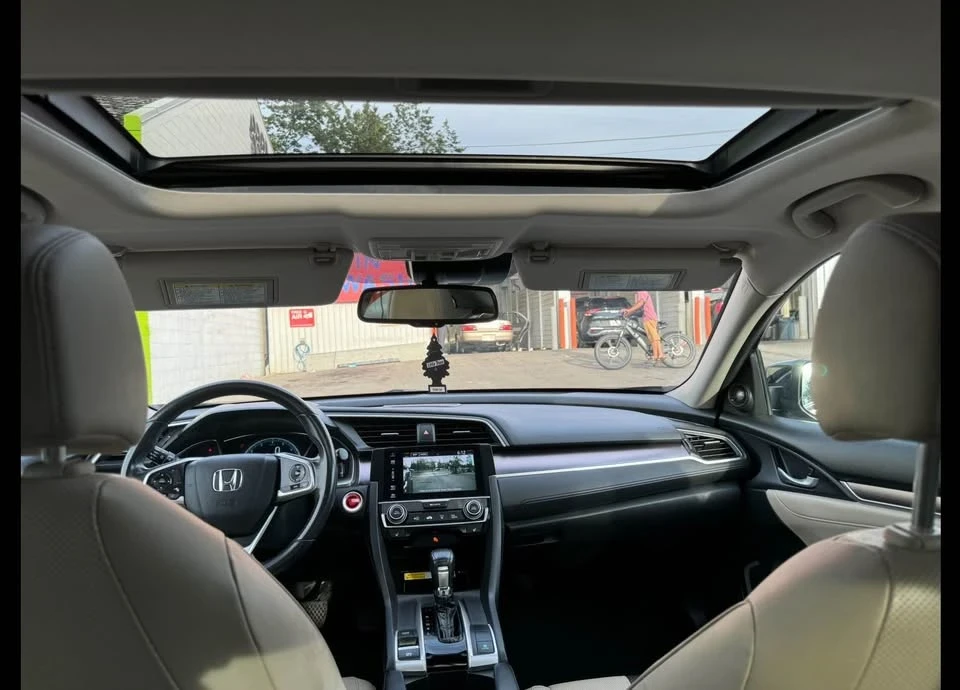 2016 Honda Civic 10th Gen - Image 18 of 20
