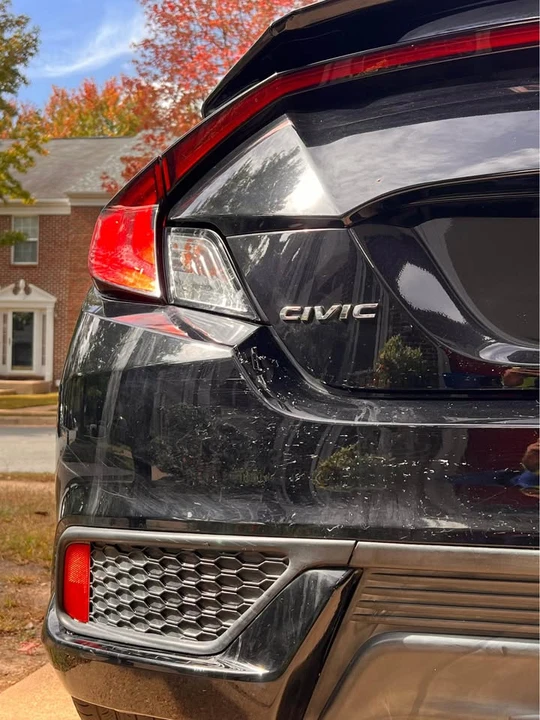 2016 Honda Civic 10th Gen - Image 16 of 19