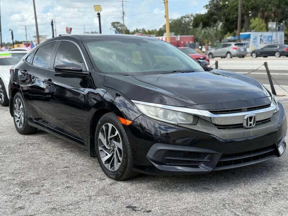 2016 Honda Civic 10th Gen - Image 9 of 20