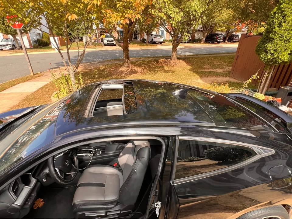 2016 Honda Civic 10th Gen - Image 3 of 19