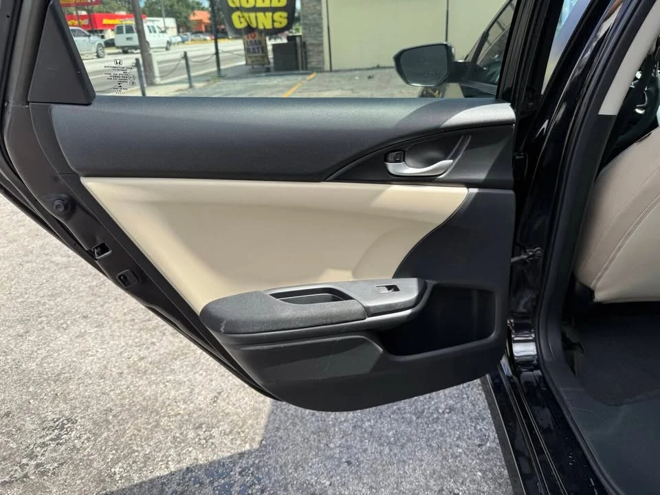 2016 Honda Civic 10th Gen - Image 17 of 20