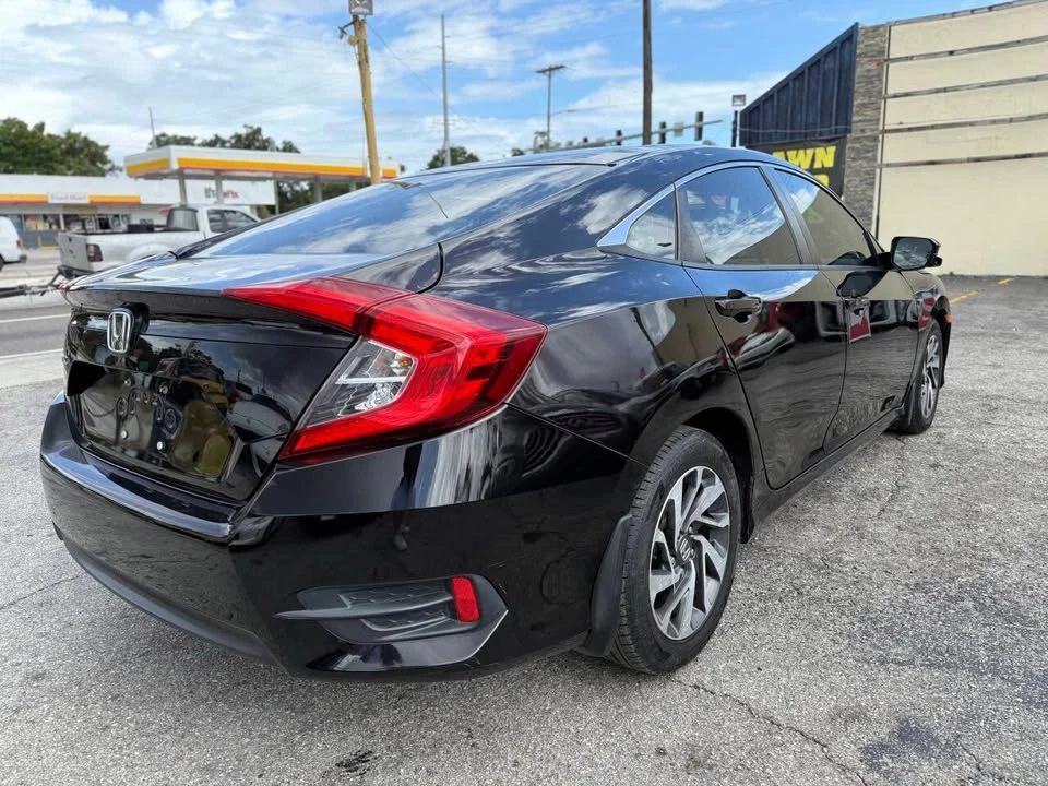 2016 Honda Civic 10th Gen - Image 7 of 20