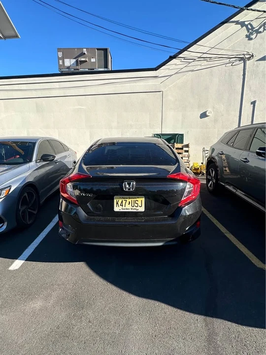 2016 Honda Civic 10th Gen - Image 4 of 8