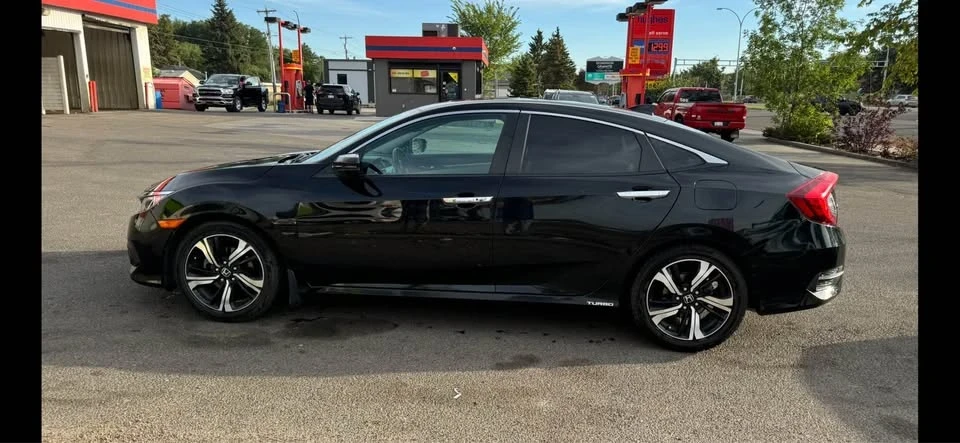 2016 Honda Civic 10th Gen - Image 4 of 20