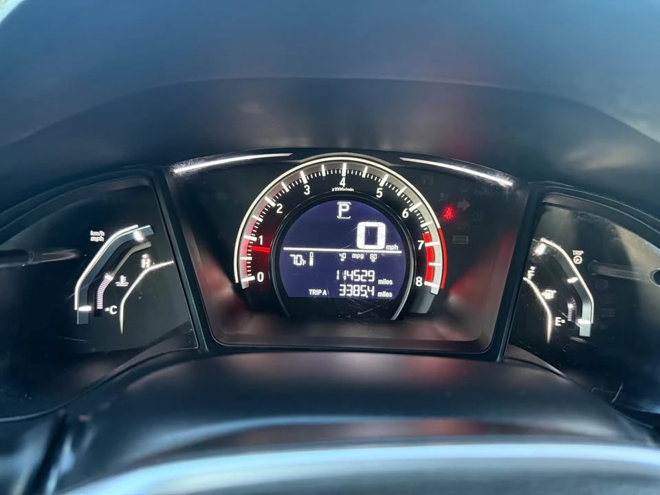 2016 Honda Civic 10th Gen - Image 8 of 9
