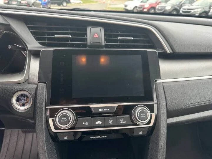 2016 Honda Civic 10th Gen - Image 16 of 17