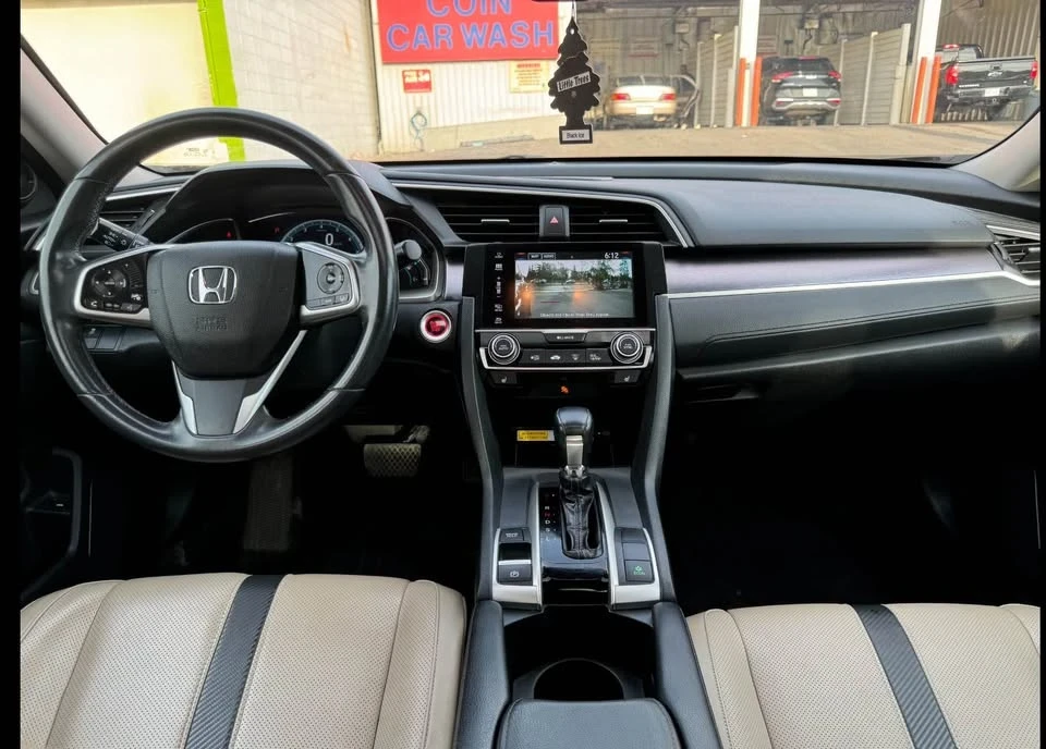 2016 Honda Civic 10th Gen - Image 16 of 20