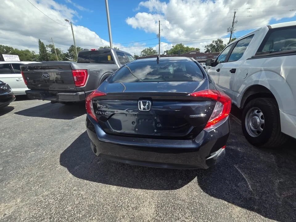 2016 Honda Civic 10th Gen - Image 4 of 9