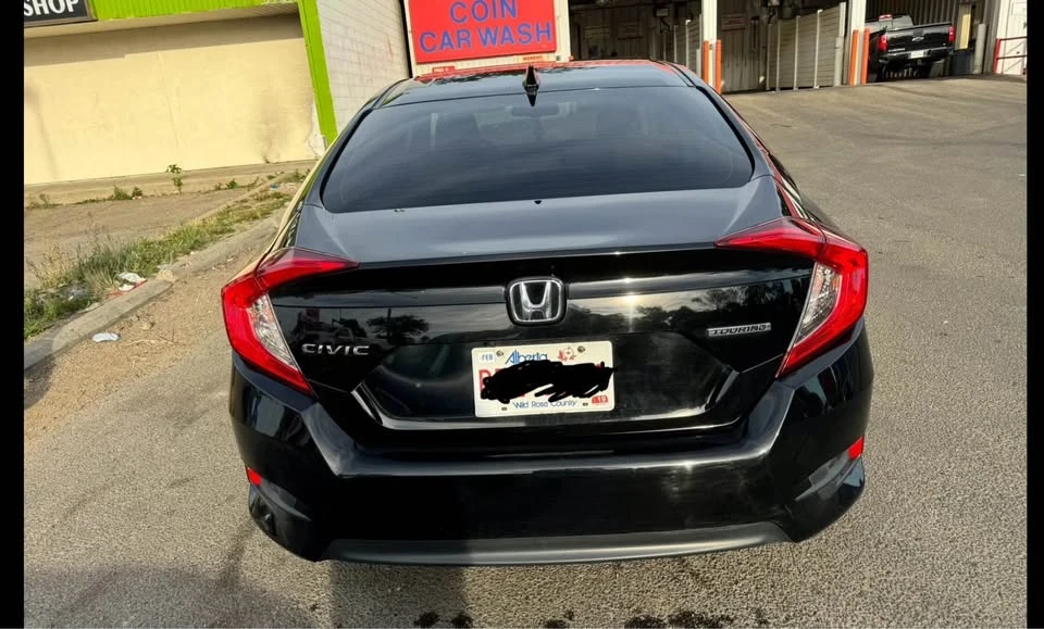 2016 Honda Civic 10th Gen - Image 2 of 20