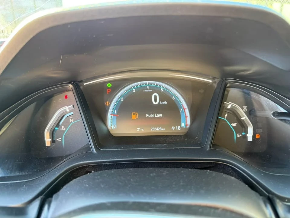 2016 Honda Civic 10th Gen - Image 11 of 11