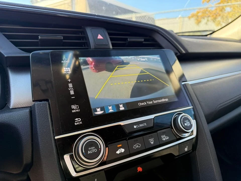 2016 Honda Civic 10th Gen - Image 4 of 11