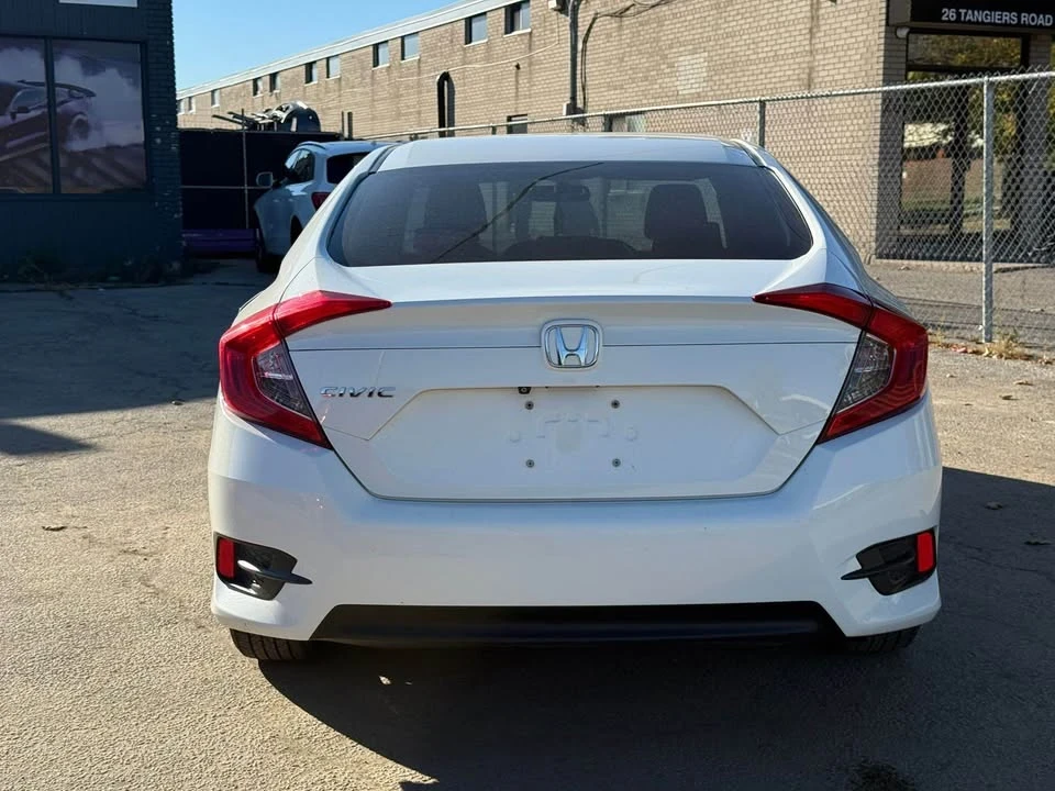 2016 Honda Civic 10th Gen - Image 3 of 11