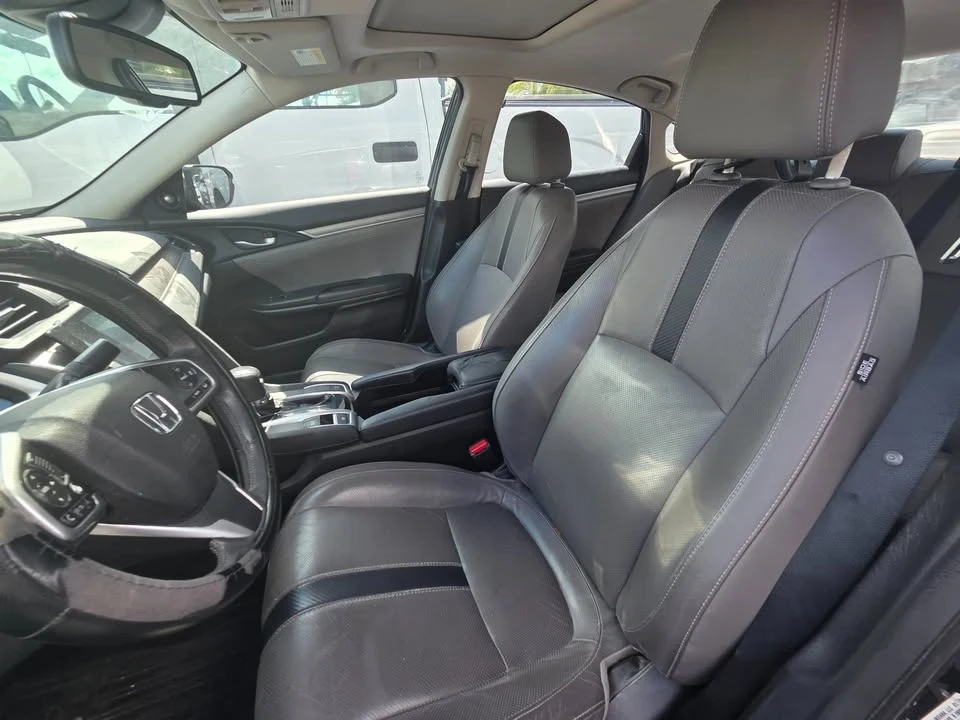 2016 Honda Civic 10th Gen - Image 7 of 9