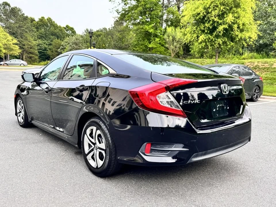 2016 Honda Civic 10th Gen - Image 5 of 20